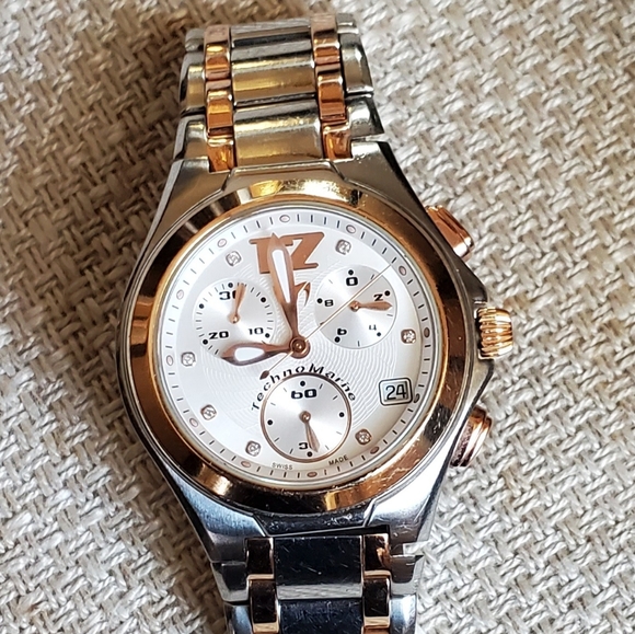 TECHNOMARINE Neo Classic Chronograph 41mm - Picture 7 of 7